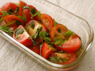 簡単 トマトの和風マリネ 梅澤真琴のお助けレシピ Feel フレッシュフーズ フィール